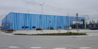 Möbelix Nitra, novostavba
