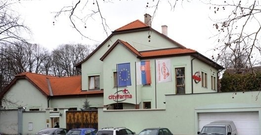 Cityfarma Nové Mesto nad Váhom – sídlo spoločnosti, sieť lekární, novostavba