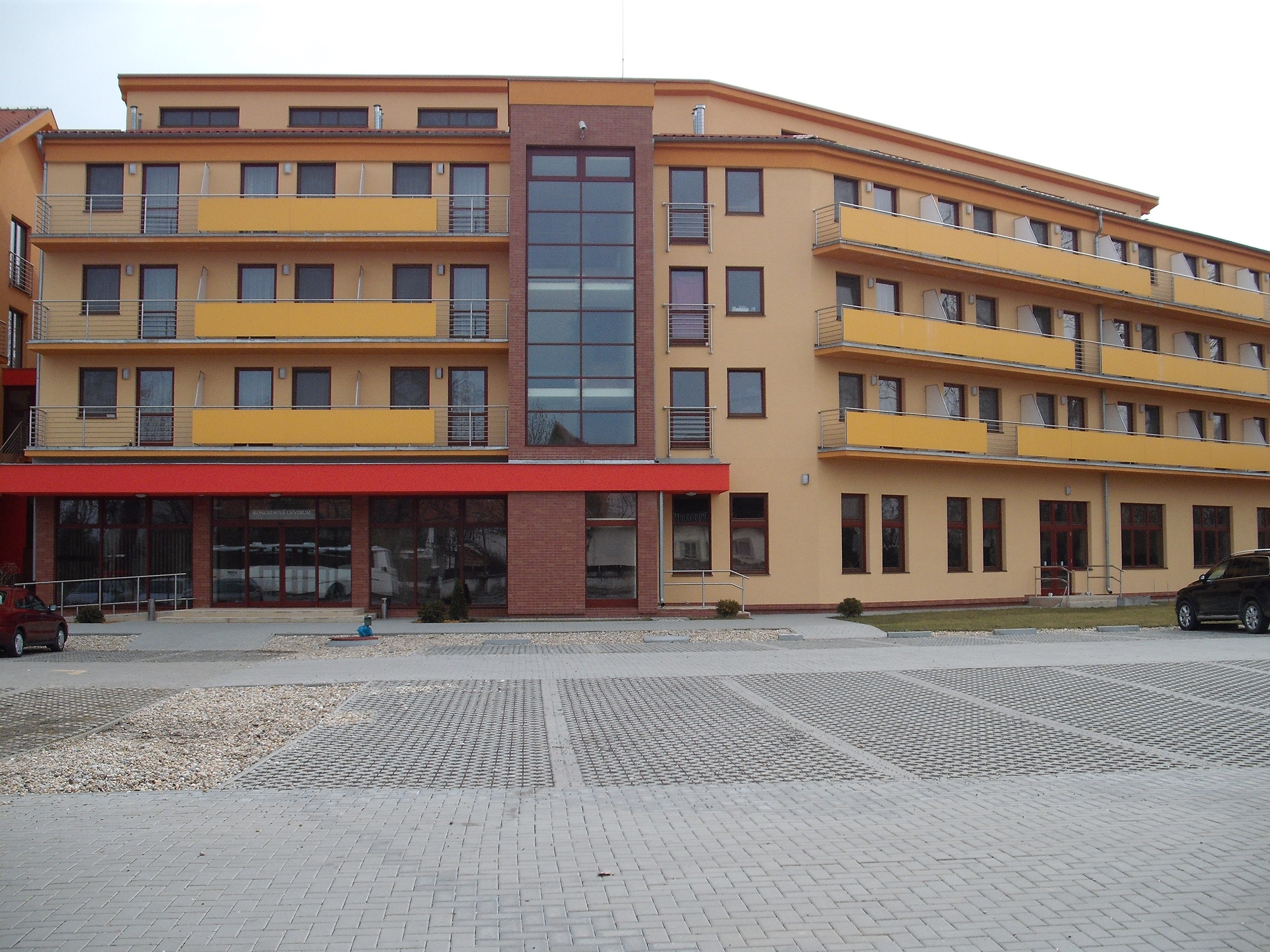 WELLNESS HOTEL PATINCE, 4*, novostavba, Komárno